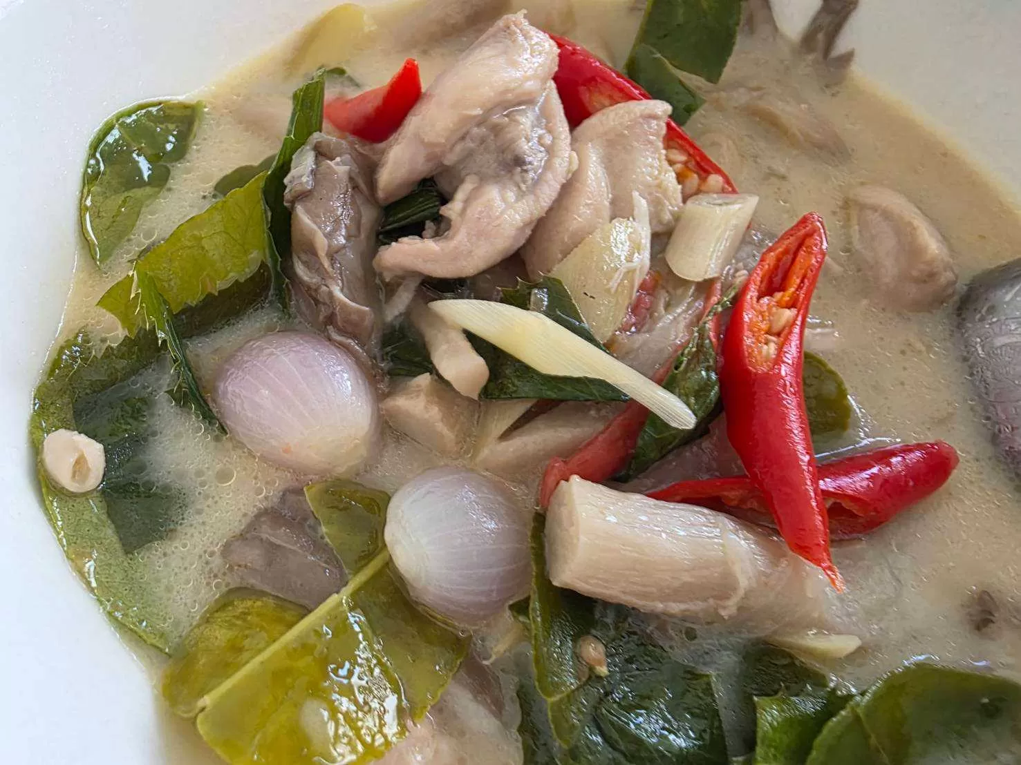 ต้มข่าไก่ เห็ดนางฟ้า (4).webp